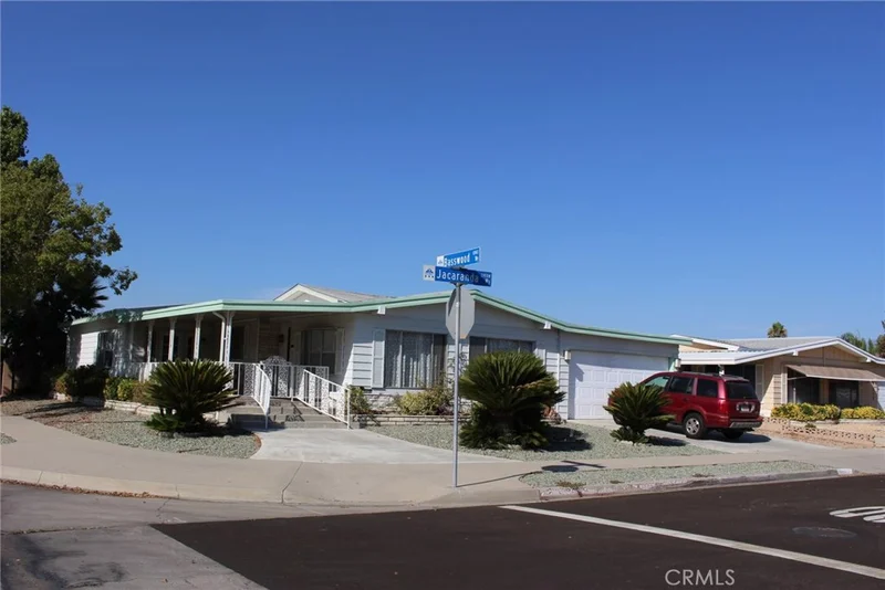 2956 Jacaranda Way, Hemet, CA 92545