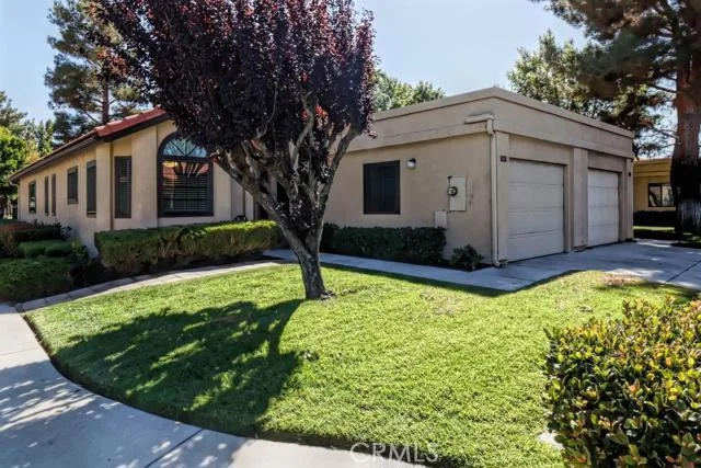 11687 Ash, Apple Valley, CA 92308