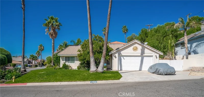 22838 San Joaquin Drive E, Canyon Lake, CA 92587
