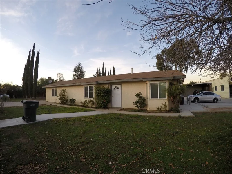 4293 Webster, Perris, CA 92571