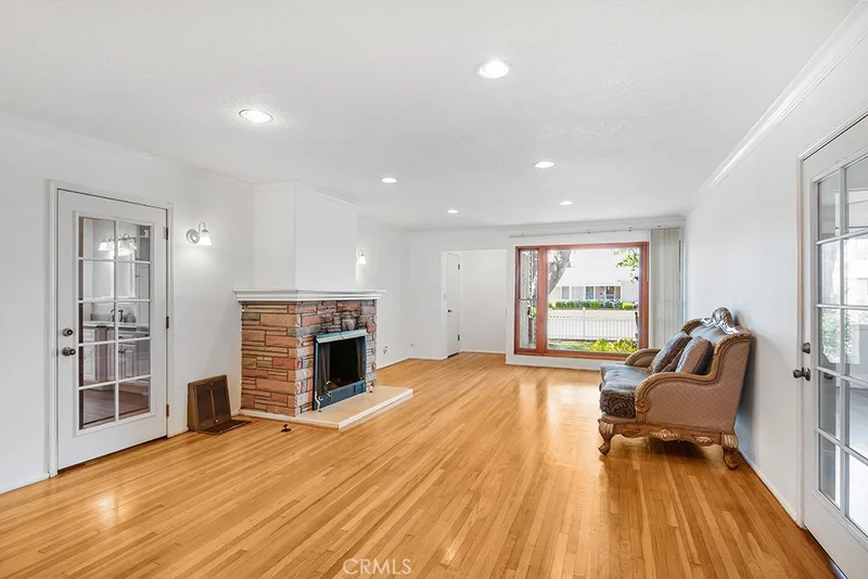 544 Osborn, West Covina, CA 91790