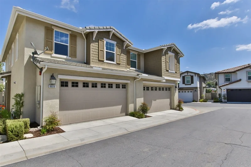8609 Skylight Way, Lakeside, CA 92040