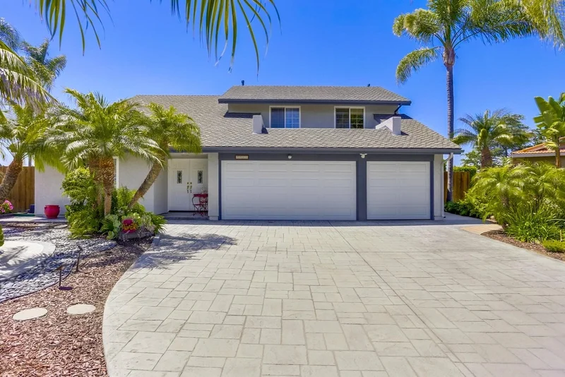 7711 Farol Court, Carlsbad, CA 92009