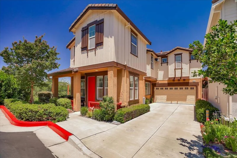 8945 Acorn, Gilroy, CA 95020