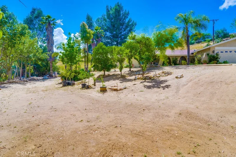 8640 Glen, Corona, CA 92883