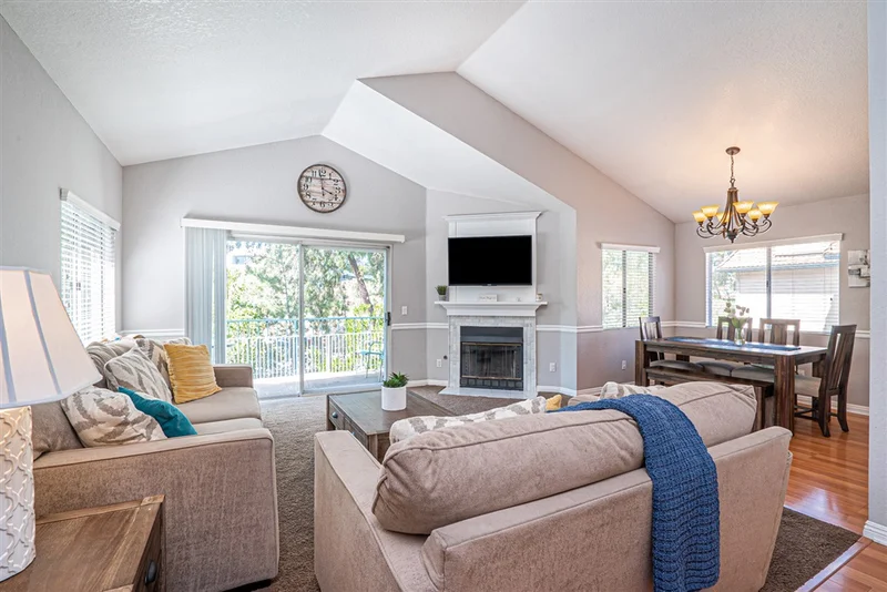 11341 Avenida De Los Lobos #G, San Diego, CA 92127