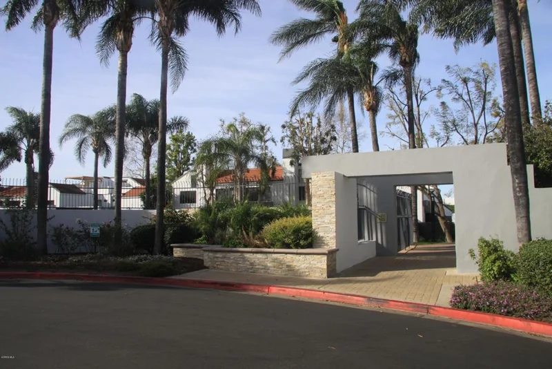 1175 Tivoli #77, Simi Valley, CA 93065