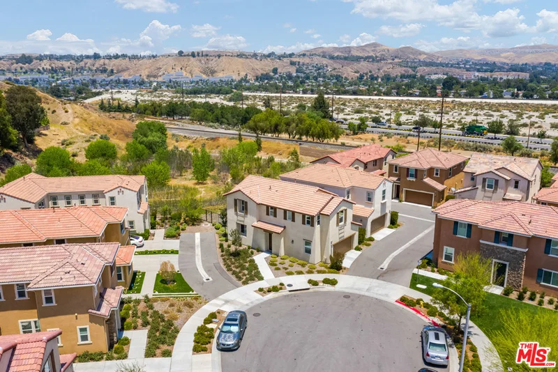 26956 Trestles, Canyon Country, CA 91351