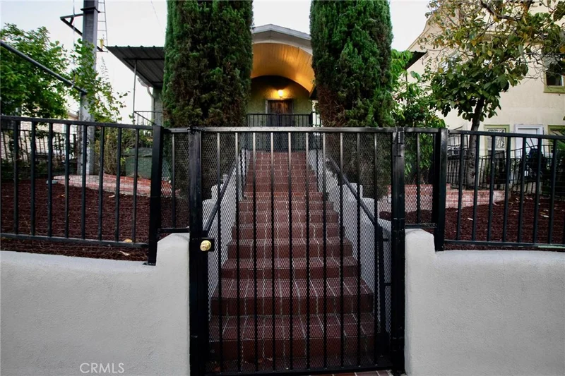 905 Soto, Los Angeles, CA 90033