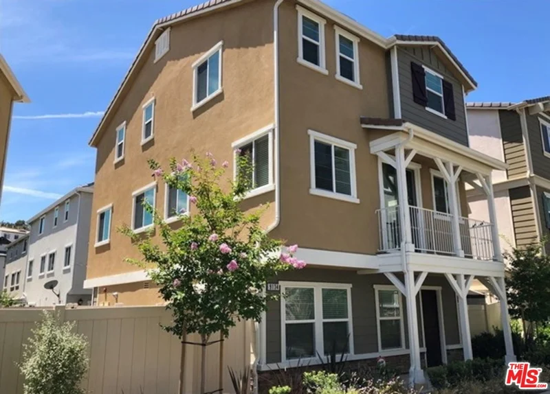 9134 Foster, Chatsworth, CA 91311