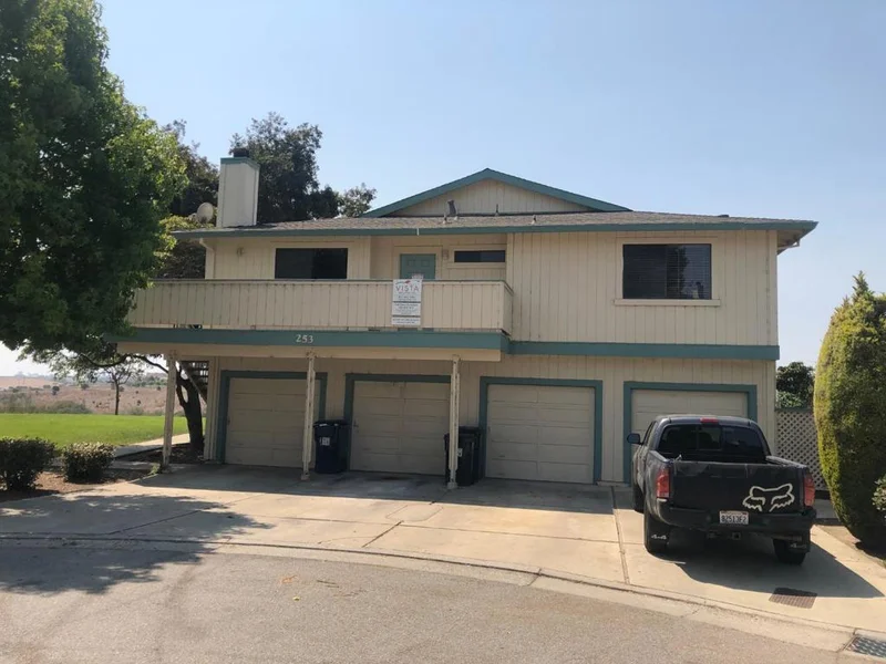 253 Green Meadow #D, Watsonville, CA 95076