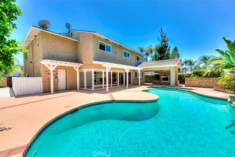 22885 Costa Bella, Lake Forest, CA 92630
