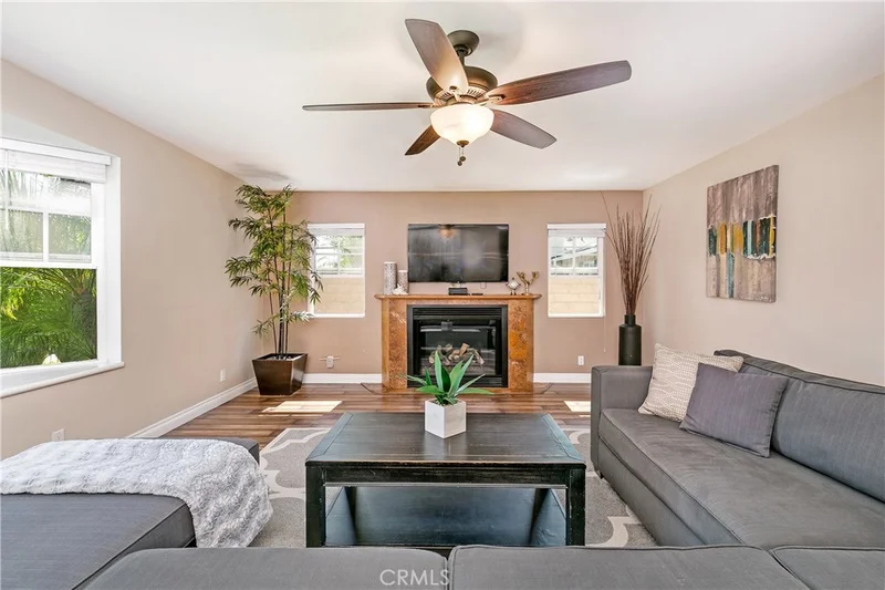 551 Traverse, Costa Mesa, CA 92626