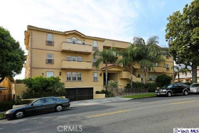 465 Magnolia #204, Burbank, CA 91501