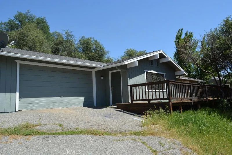 42447 Buckeye Road, Oakhurst, CA 93644