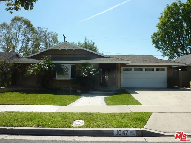 1047 Cheyenne Street, Costa Mesa, CA 92626