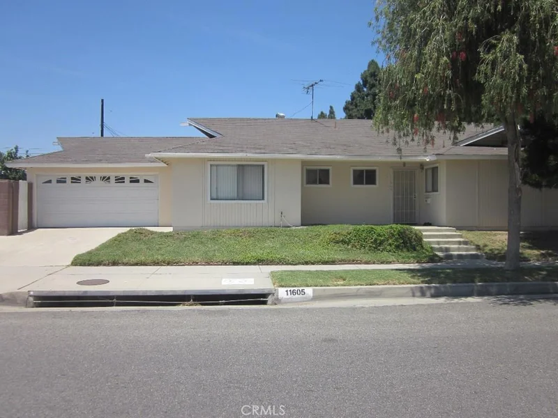 11605 205th, Lakewood, CA 90715
