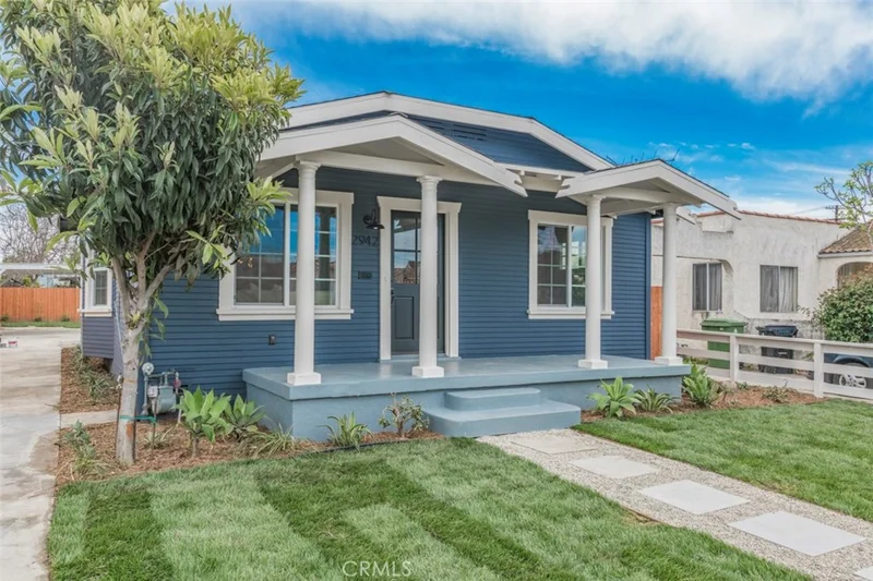 2942 Chesapeake, Los Angeles, CA 90016