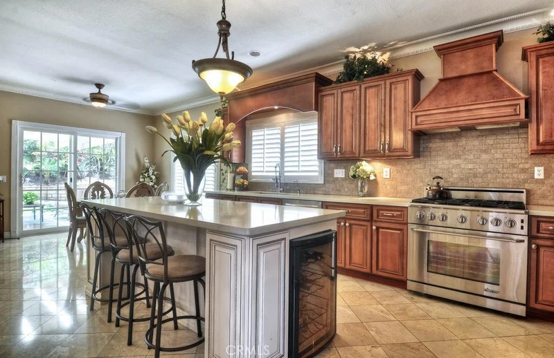 2985 Briarhaven, Corona, CA 92882