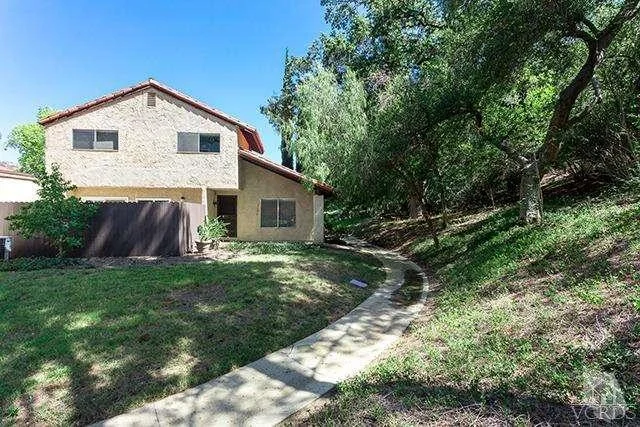 27526 Rondell, Agoura Hills, CA 91301
