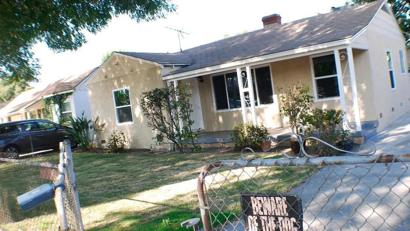 5618 Irvine, North Hollywood, CA 91601
