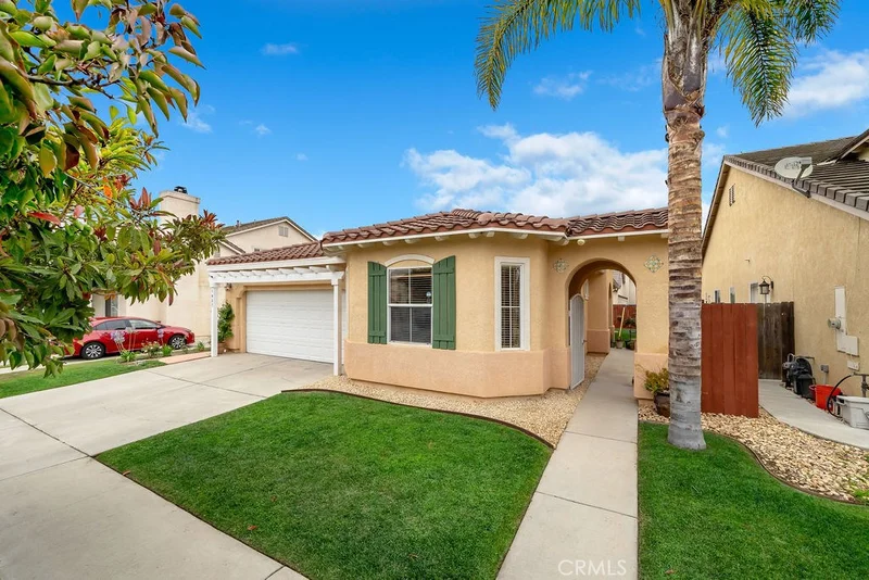 1027 Hartley, Santa Maria, CA 93455