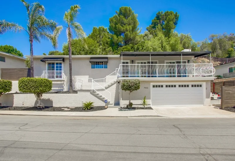 7933 Pasadena Ave, La Mesa, CA 91941