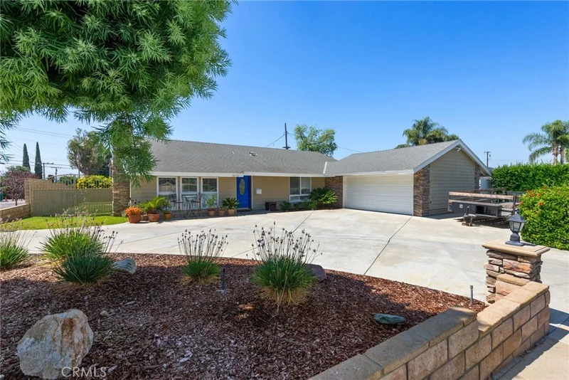 18732 Avolinda, Yorba Linda, CA 92886