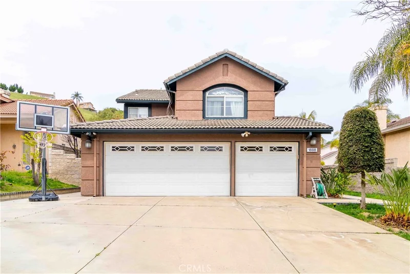 1888 Big Oak, Chino Hills, CA 91709