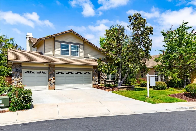 1238 Green Orchard Pl, Encinitas, CA 92024