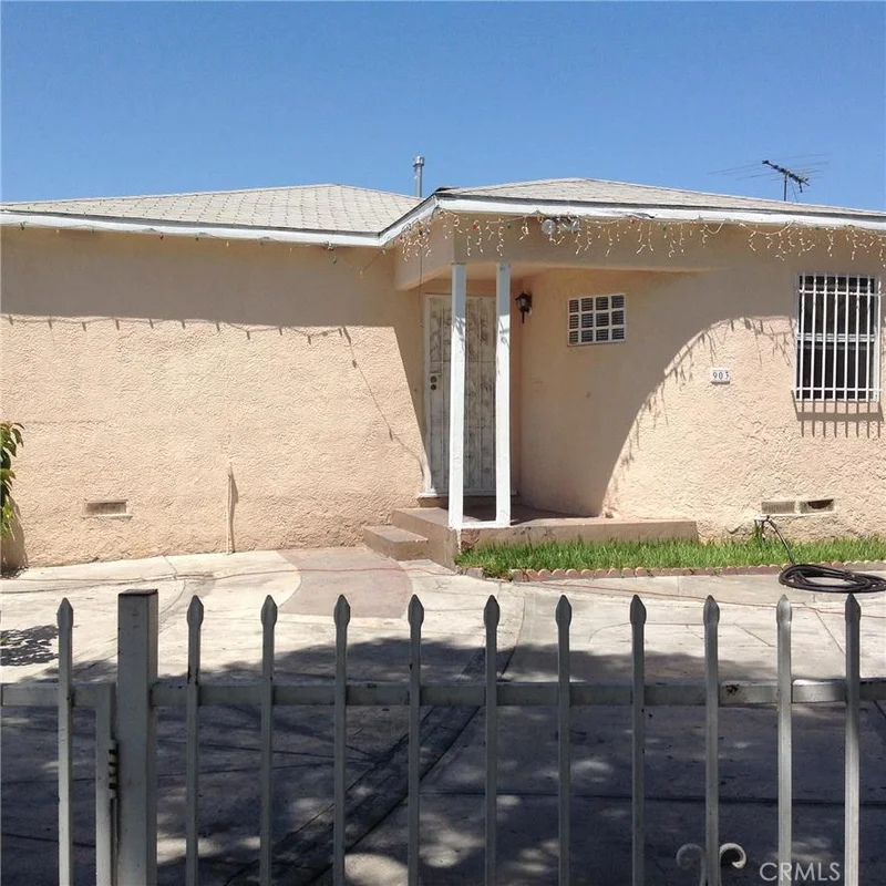903 Colden, Los Angeles, CA 90002