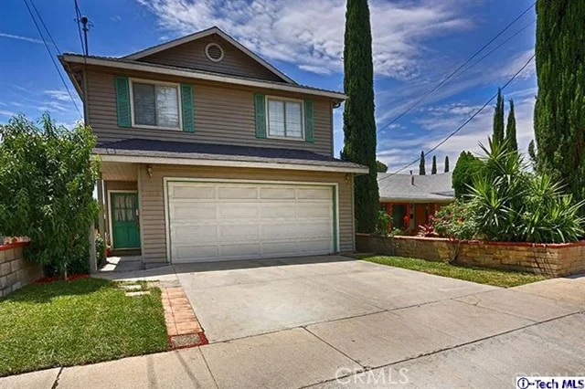 10211 Helendale, Tujunga, CA 91042