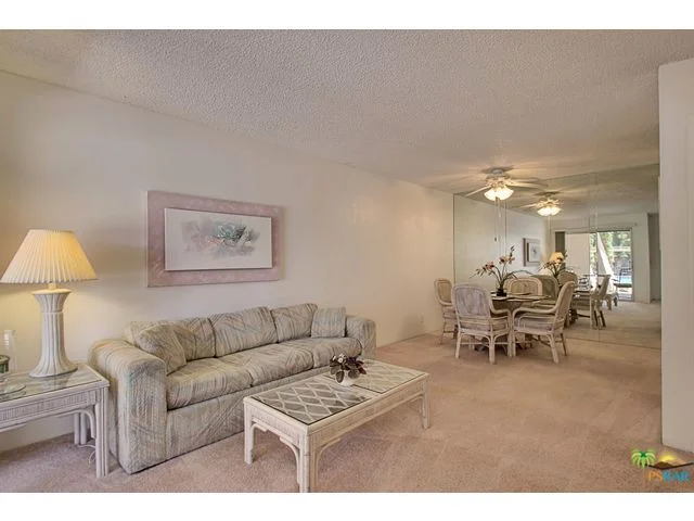 550 Villa #114, Palm Springs, CA 92262