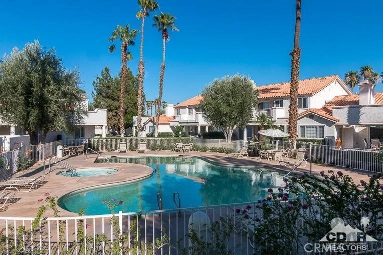 462 Evergreen Ash, Palm Desert, CA 92211