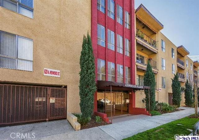 620 Kenwood #108, Glendale, CA 91206