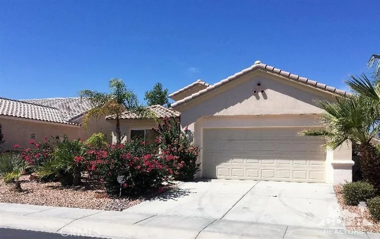 78720 Platinum, Palm Desert, CA 92211
