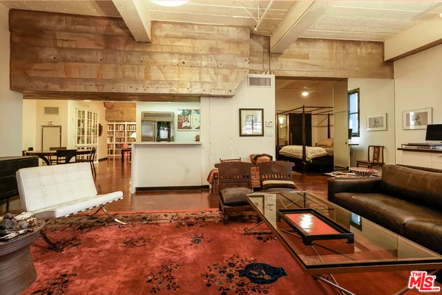 849 Broadway #M1, Los Angeles, CA 90014