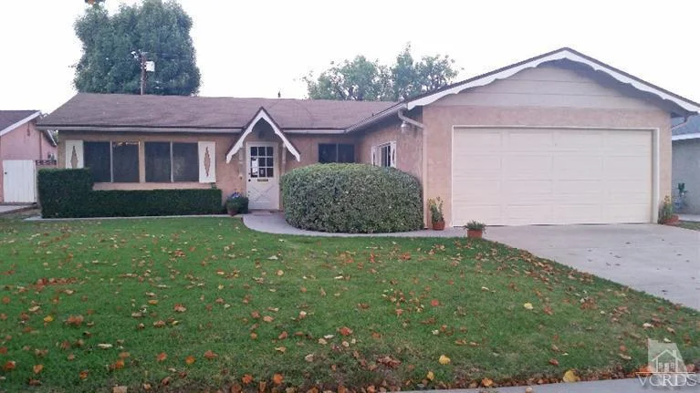 8836 Sophia, North Hills, CA 91343