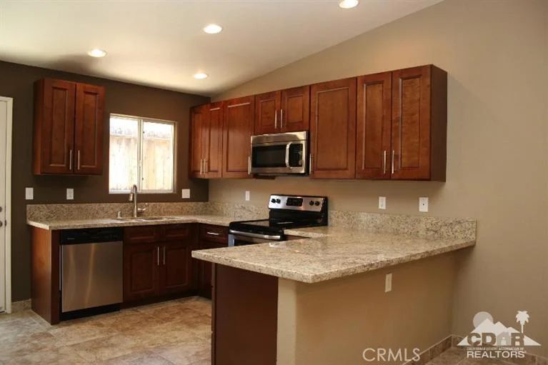 52025 Avenida Juarez, La Quinta, CA 92253