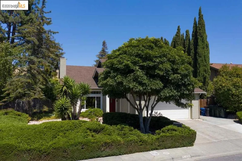 418 Solano Dr, Benicia, CA 94510