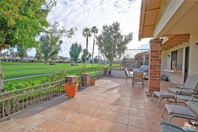 418 Sierra Madre, Palm Desert, CA 92260
