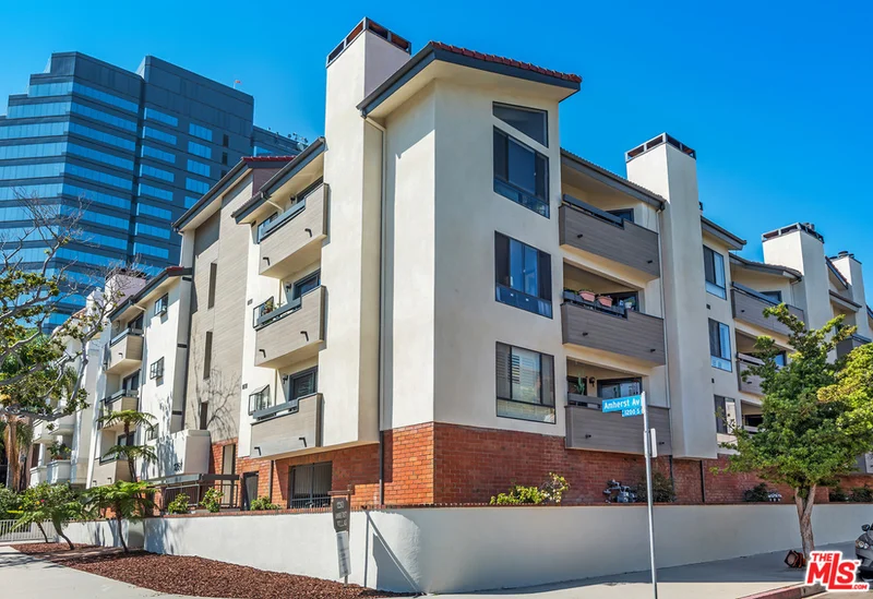 1250 Amherst #205, Los Angeles, CA 90025