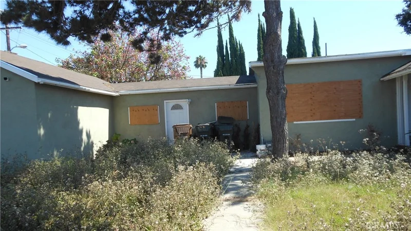 1138 94th, Los Angeles, CA 90044