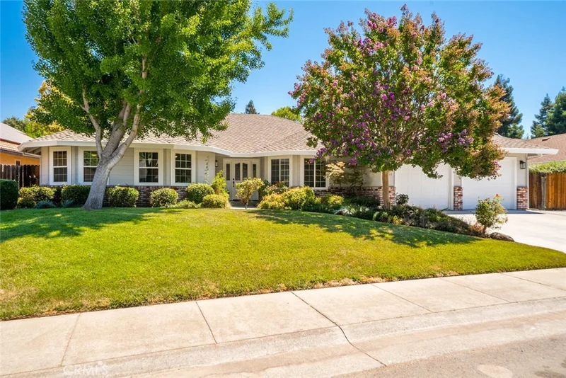 1018 Lia, Chico, CA 95926