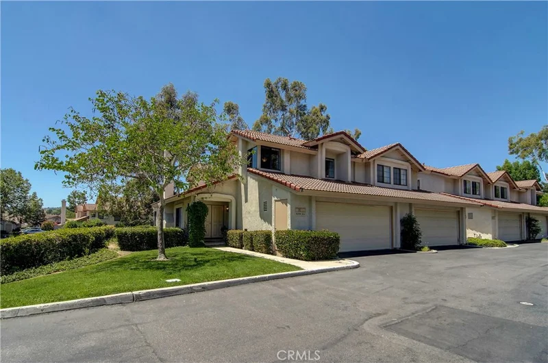 9 Raven Hill, Laguna Hills, CA 92653