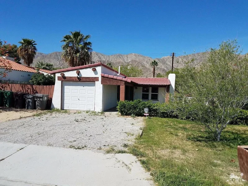 51411 Avenida Villa, La Quinta, CA 92253