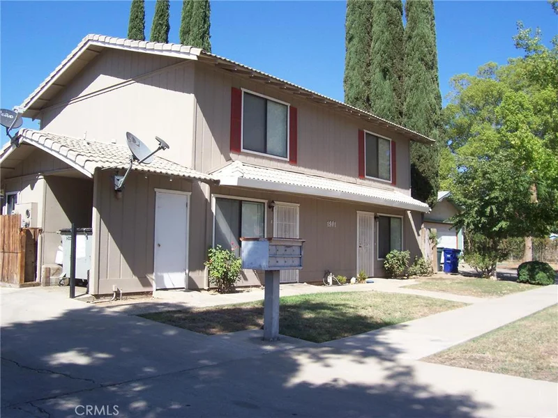 1901 Driftwood #3, Merced, CA 95348