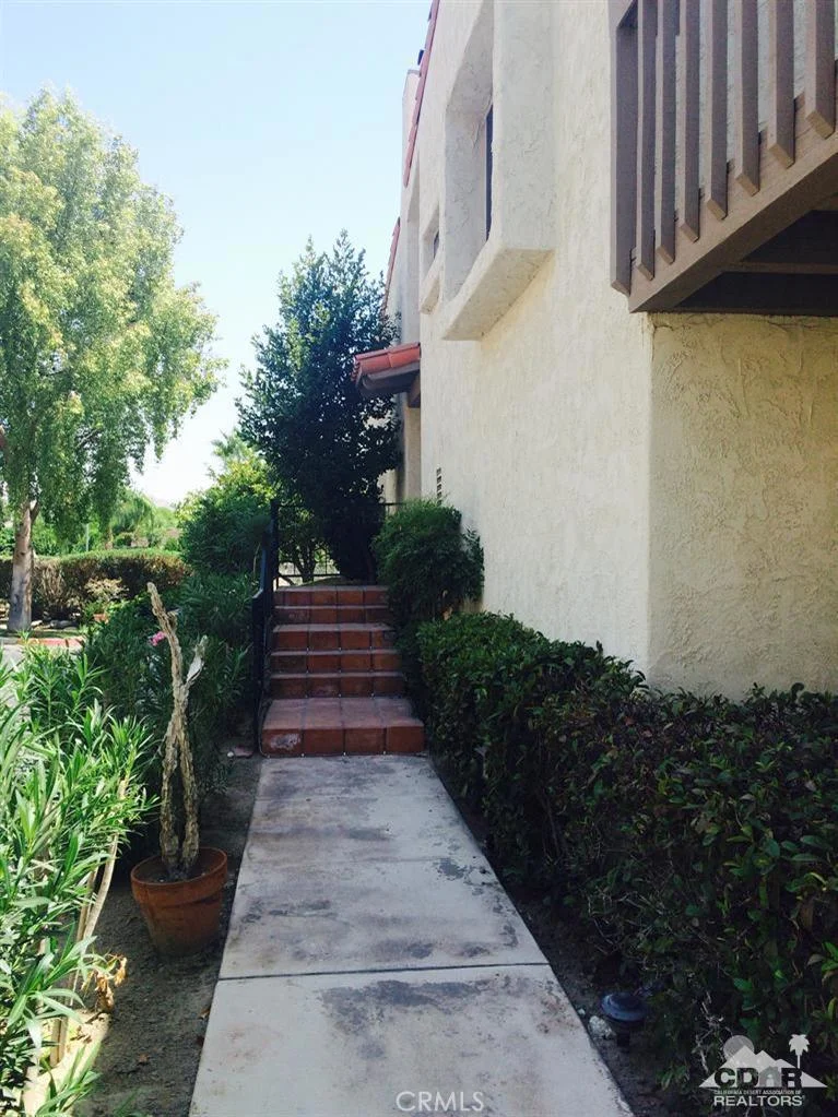 45358 Driftwood, Palm Desert, CA 92260