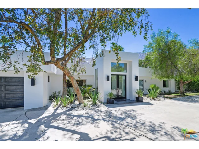 465 Vereda Sur, Palm Springs, CA 92262