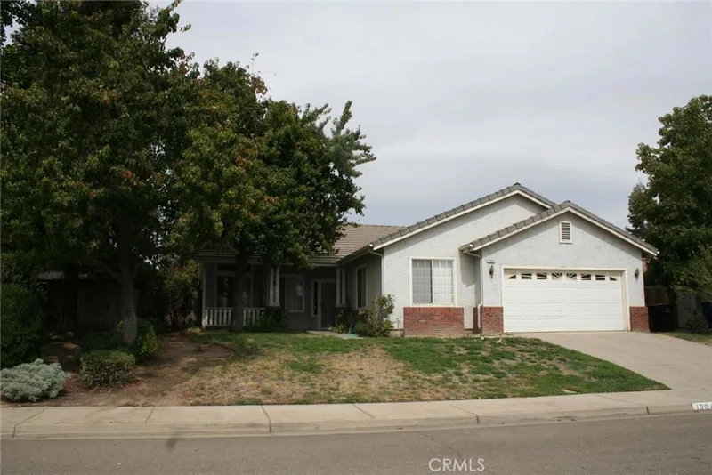 1004 Cristen, Chowchilla, CA 93610